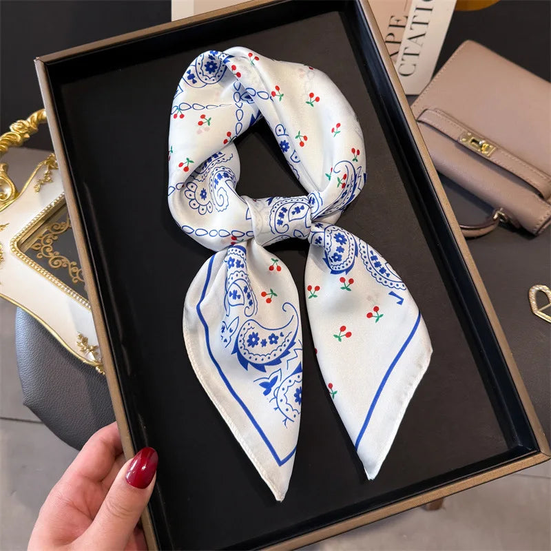 Foulard en Satin de Soie Imprimé