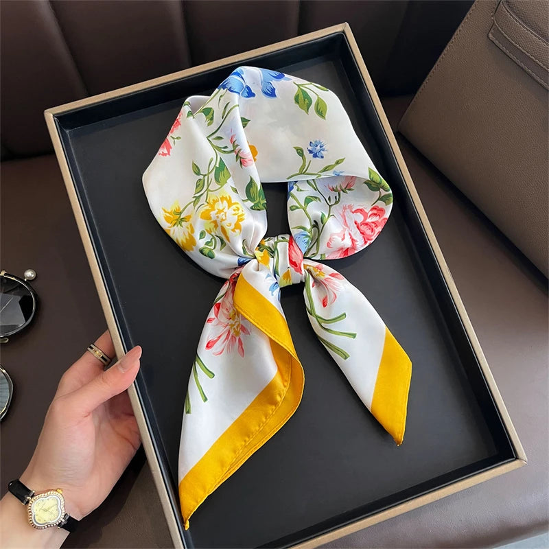 Foulard en Satin de Soie Imprimé